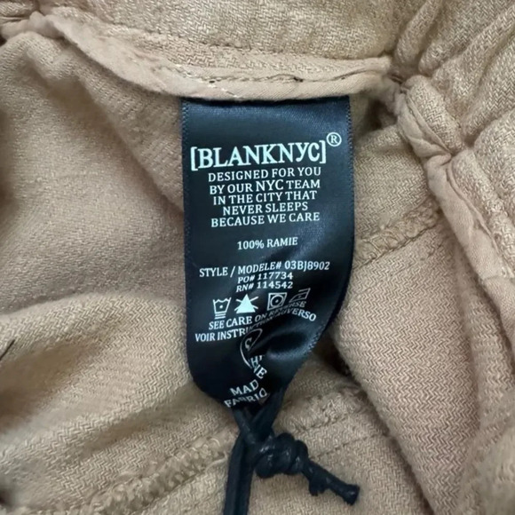 Blank NYC Paperbag short sz Small NWT - Picture 7 of 8